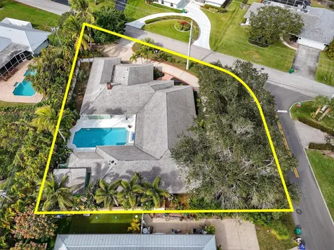 285 Golfview Drive Tequesta FL 33469
