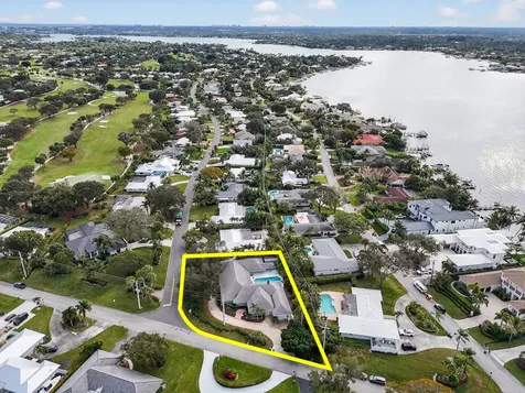 285 Golfview Drive Tequesta FL 33469