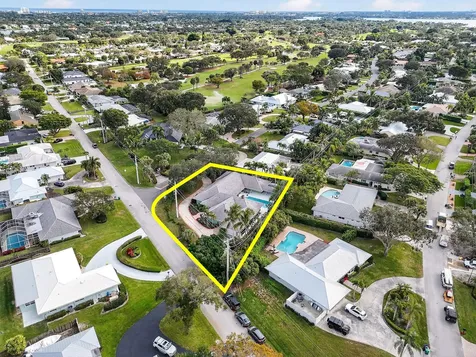 285 Golfview Drive Tequesta FL 33469