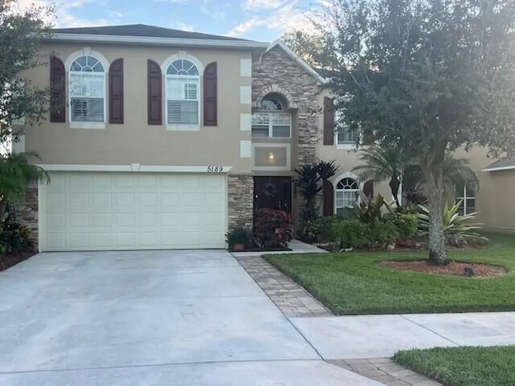 5189 Nw Wisk Fern Circle Port Saint Lucie FL 34986