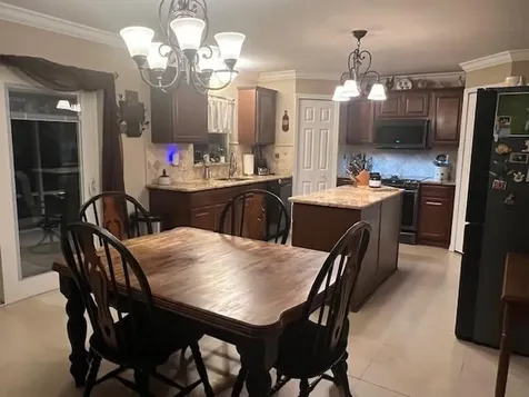 5189 Nw Wisk Fern Circle Port Saint Lucie FL 34986