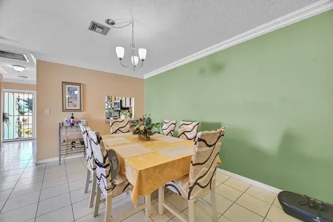 5831 Honeybell Court Fort Pierce FL 34982