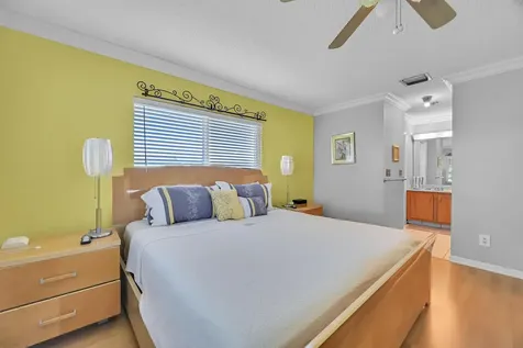 5831 Honeybell Court Fort Pierce FL 34982
