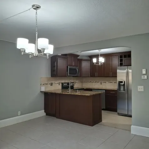 115 Lake Pine Circle Greenacres FL 33463