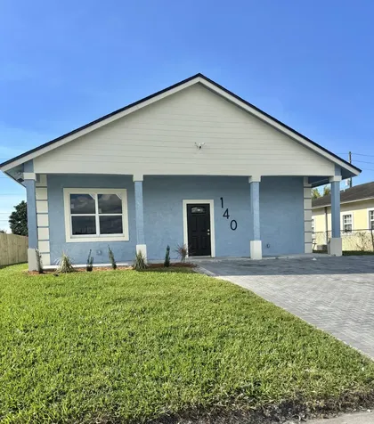 140 Sw 6th Avenue South Bay FL 33493