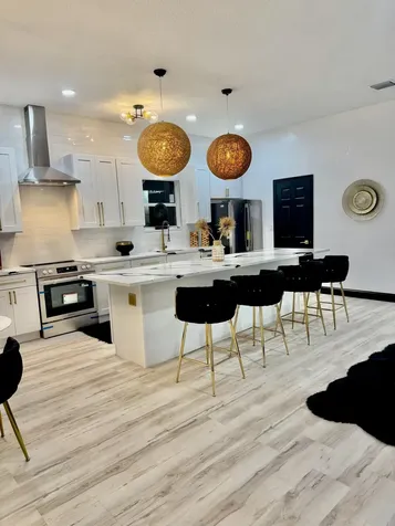 140 Sw 6th Avenue South Bay FL 33493