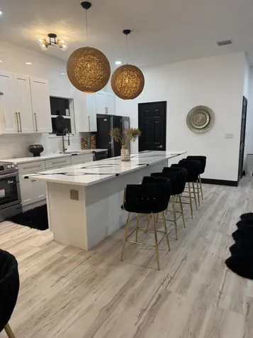 140 Sw 6th Avenue South Bay FL 33493