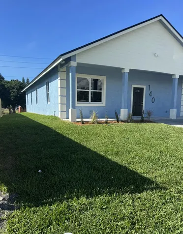 140 Sw 6th Avenue South Bay FL 33493