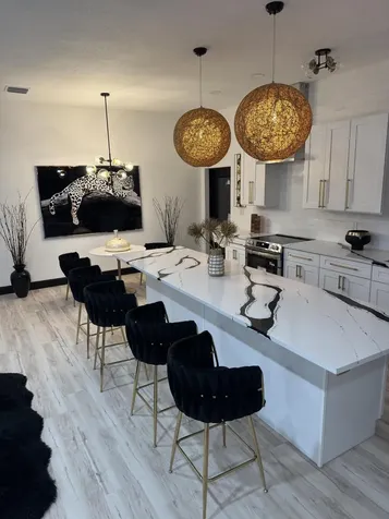 140 Sw 6th Avenue South Bay FL 33493