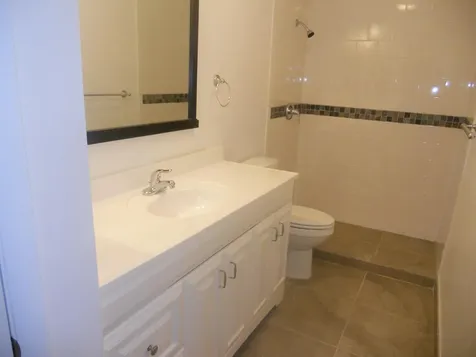 3040 NE 16th Avenue Oakland Park FL 33334