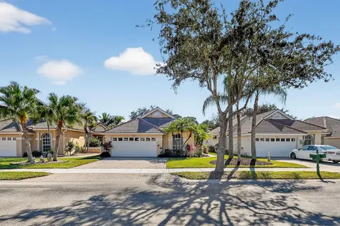 408 SW Horseshoe Bay Port Saint Lucie FL 34986