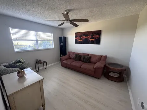 300 Ne 26th Avenue Boynton Beach FL 33435