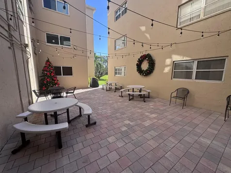 300 Ne 26th Avenue Boynton Beach FL 33435