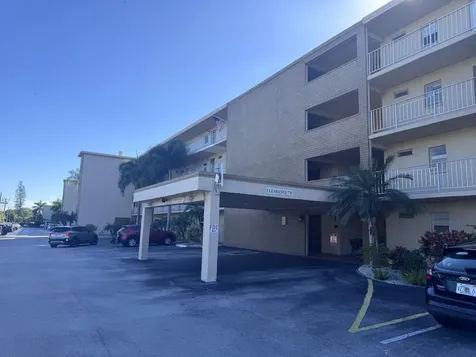 300 Ne 26th Avenue Boynton Beach FL 33435