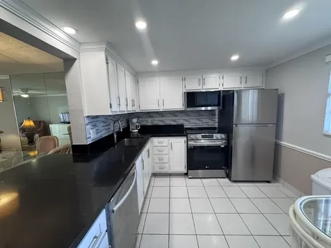 300 Ne 26th Avenue Boynton Beach FL 33435