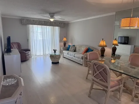 300 Ne 26th Avenue Boynton Beach FL 33435