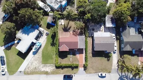 930 43rd Street West Palm Beach FL 33407