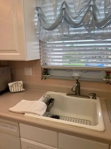 725 Lori Drive Palm Springs FL 33461