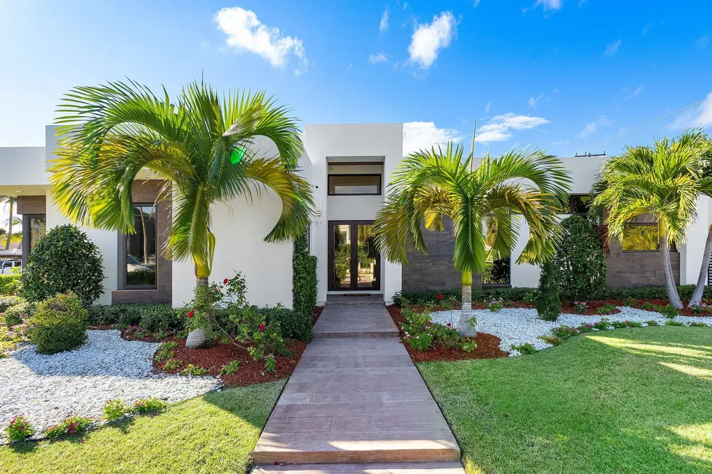 1801 N Lakeside Drive Lake Worth Beach FL 33460