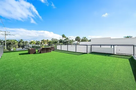 1801 N Lakeside Drive Lake Worth Beach FL 33460