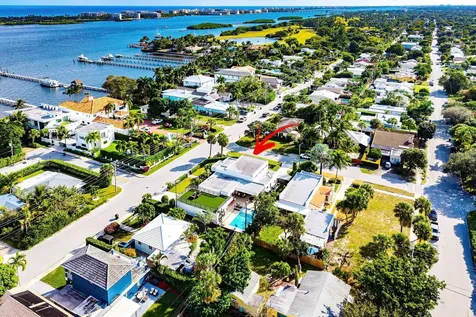 1801 N Lakeside Drive Lake Worth Beach FL 33460