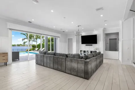 2100 Notre Dame Drive Lake Worth Beach FL 33460