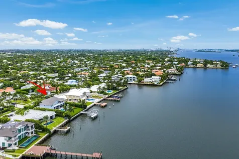 2100 Notre Dame Drive Lake Worth Beach FL 33460