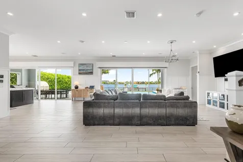 2100 Notre Dame Drive Lake Worth Beach FL 33460