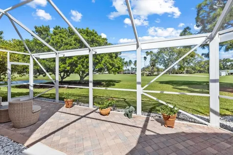 73 Via Verona Palm Beach Gardens FL 33418