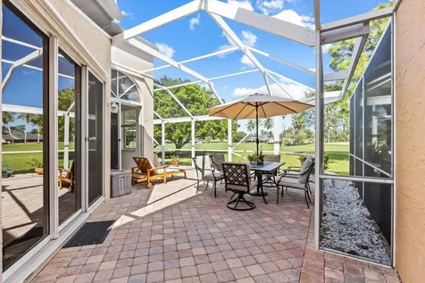 73 Via Verona Palm Beach Gardens FL 33418
