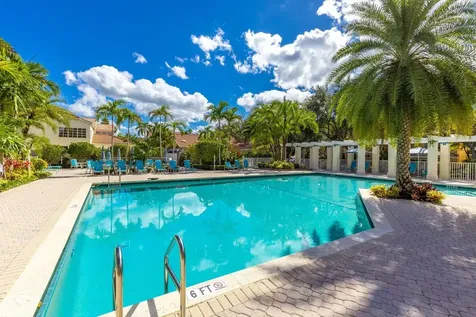 73 Via Verona Palm Beach Gardens FL 33418