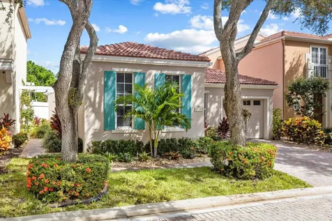 73 Via Verona Palm Beach Gardens FL 33418