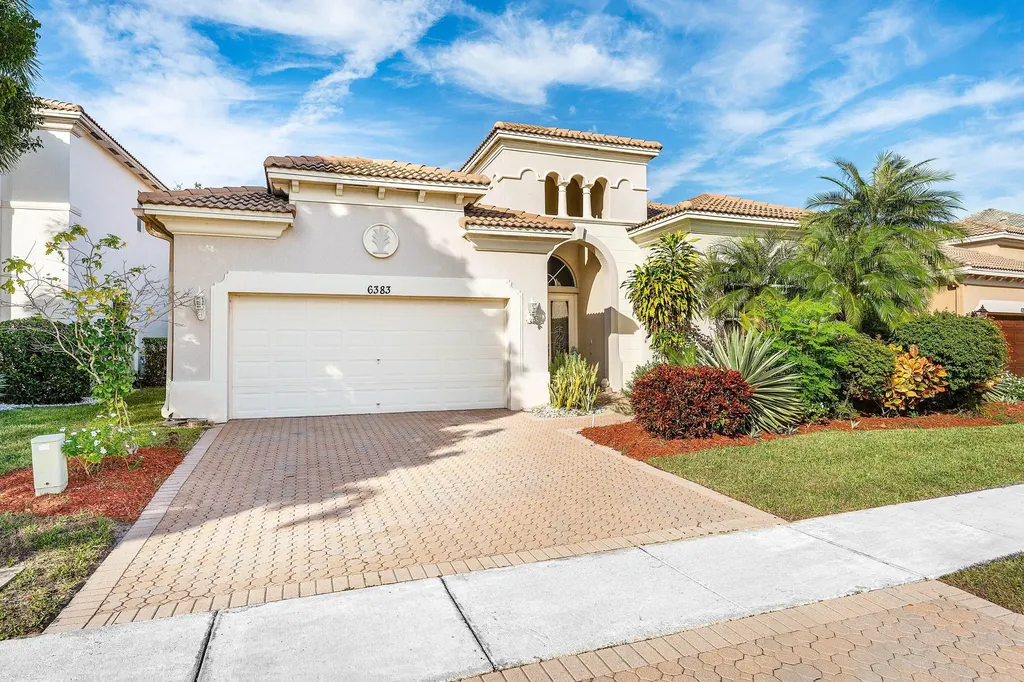 6383 Paradise Cove West Palm Beach FL 33411