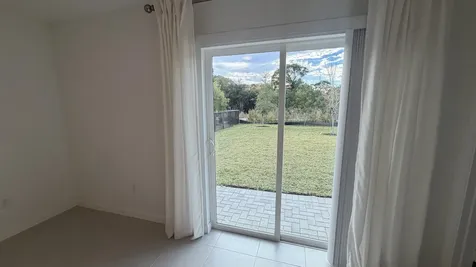 5876 NW Fairfox Way Port Saint Lucie FL 34987