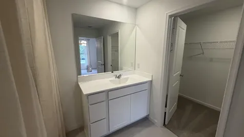 5876 NW Fairfox Way Port Saint Lucie FL 34987