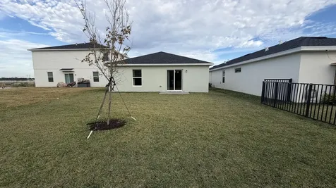 5876 NW Fairfox Way Port Saint Lucie FL 34987