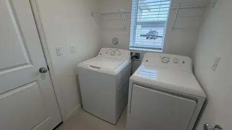 5876 NW Fairfox Way Port Saint Lucie FL 34987