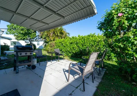 124 Sw 14th Street Boynton Beach FL 33426