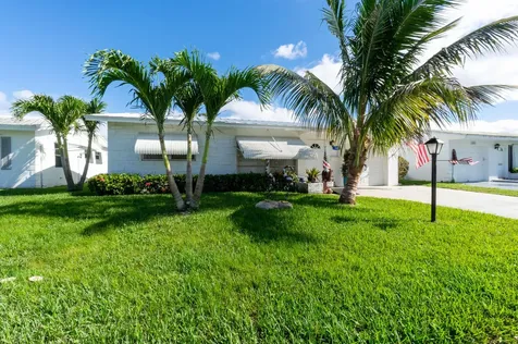 124 Sw 14th Street Boynton Beach FL 33426
