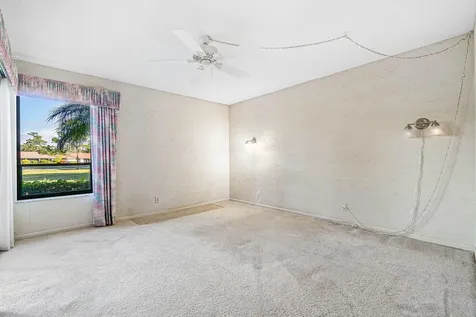 4663 Kittiwake Court Boynton Beach FL 33436
