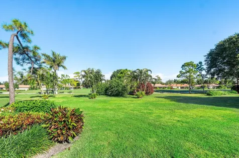 4663 Kittiwake Court Boynton Beach FL 33436