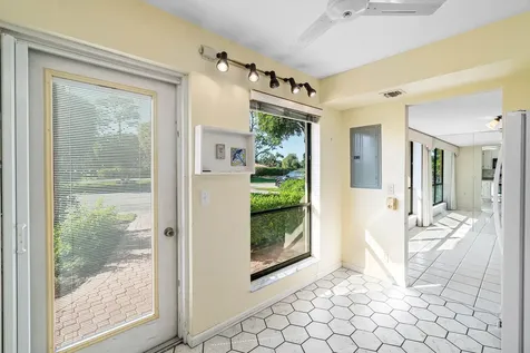 4663 Kittiwake Court Boynton Beach FL 33436