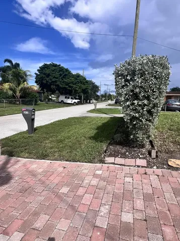 2616 Florida Street West Palm Beach FL 33406