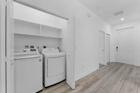 337 Oak Alley Delray Beach FL 33444