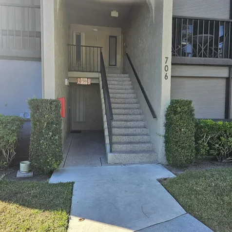 706 Sunny Pine Way Greenacres FL 33415