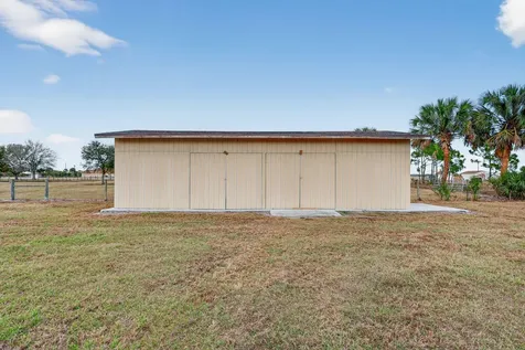 8164 Highway 70 Okeechobee FL 34974
