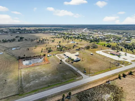 8164 Highway 70 Okeechobee FL 34974