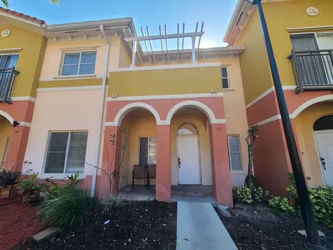 102 S Santa Catalina Circle North Lauderdale FL 33068