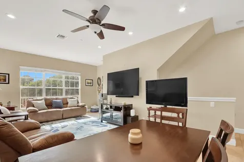 4559 Artesa Way Palm Beach Gardens FL 33418