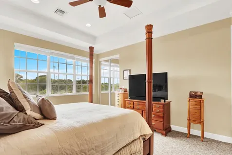 4559 Artesa Way Palm Beach Gardens FL 33418